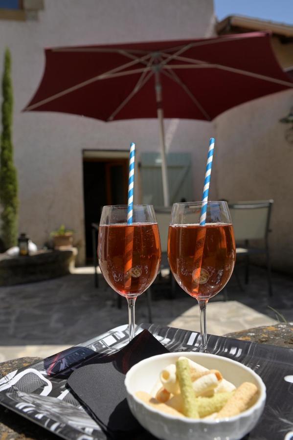 Apartamento Le Charles IX Roussillon  Exterior foto