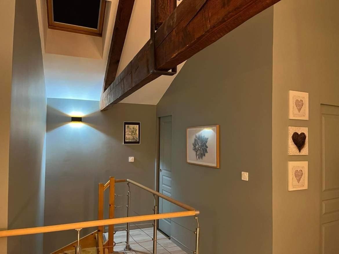Apartamento Le Charles IX Roussillon  Exterior foto