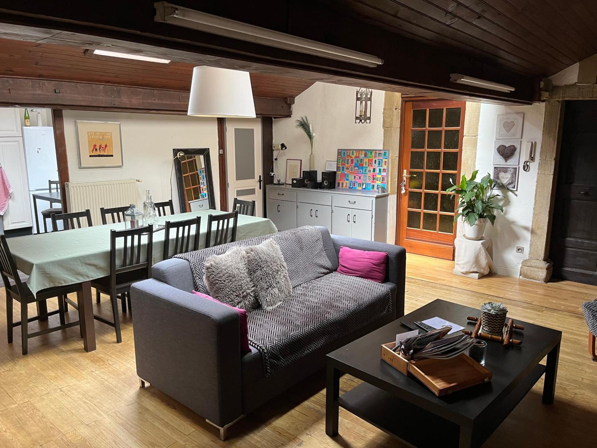 Apartamento Le Charles IX Roussillon  Exterior foto