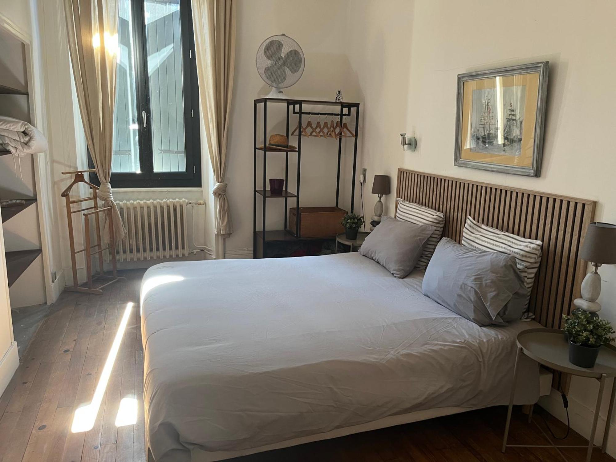 Apartamento Le Charles IX Roussillon  Exterior foto